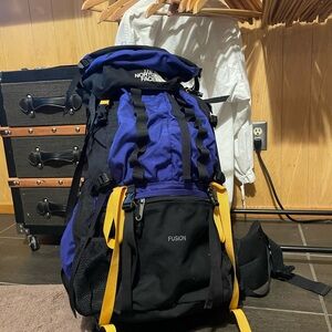 The North Face Fusion Internal Frame Women's Large Hiking Backpack Color Block